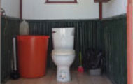ジープ島　水洗トイレ　イメージ